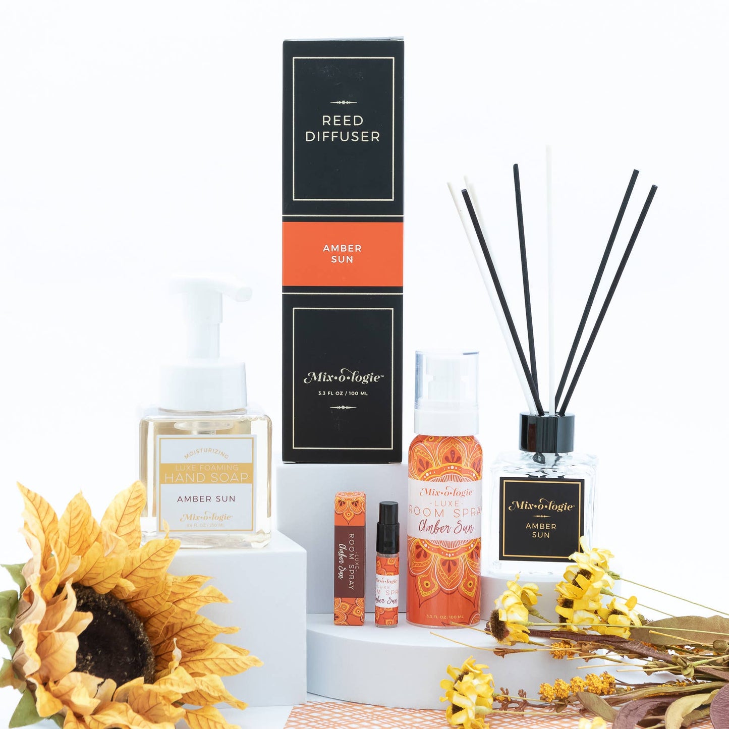 Luxe Room Spray - Amber Sun Scent 100 mL Spray