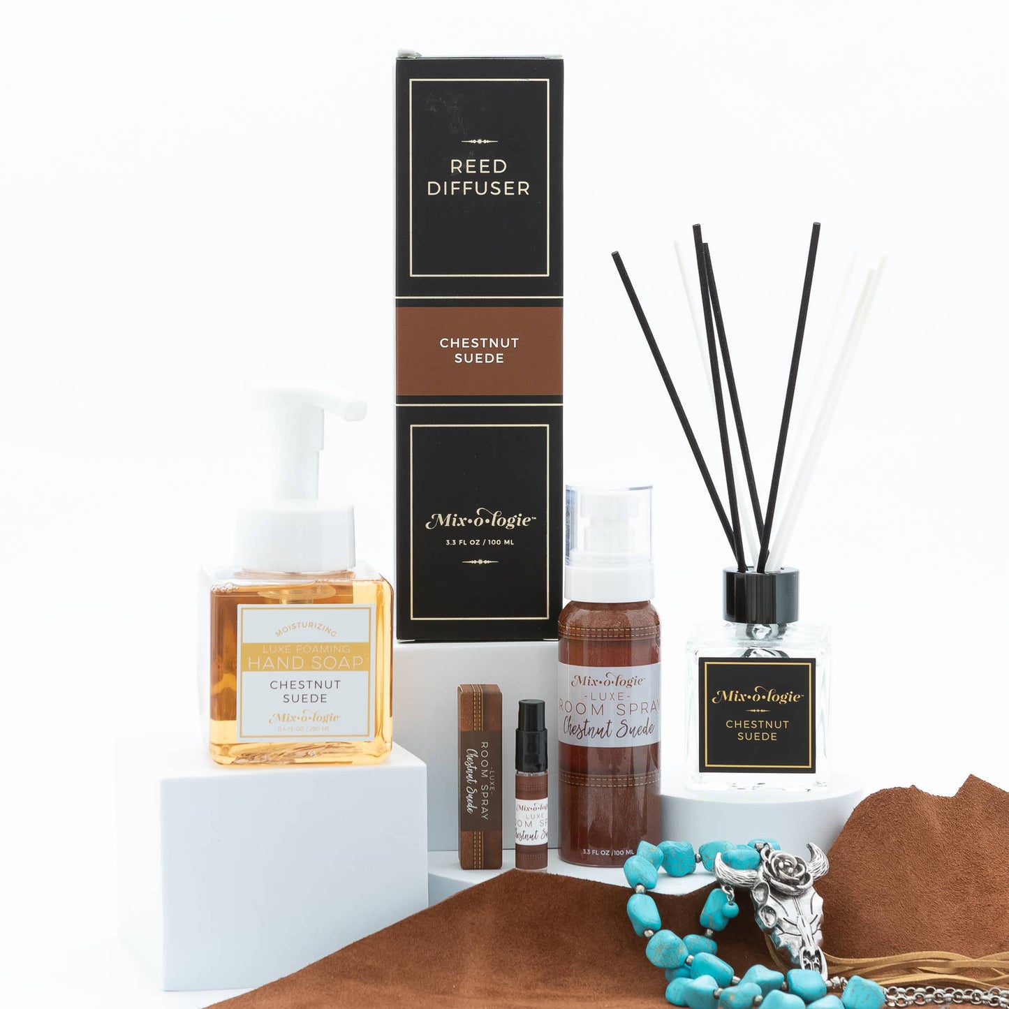 Luxe Room Spray - Chestnut Suede Scent 100 mL Spray