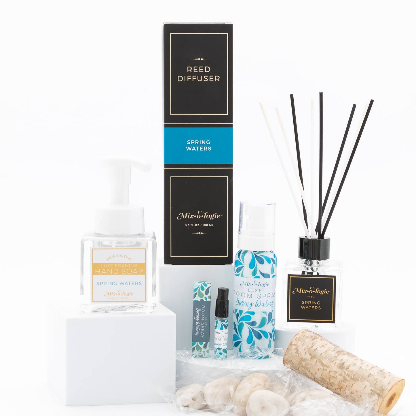 Luxe Room Spray - Spring Waters Scent 100mL