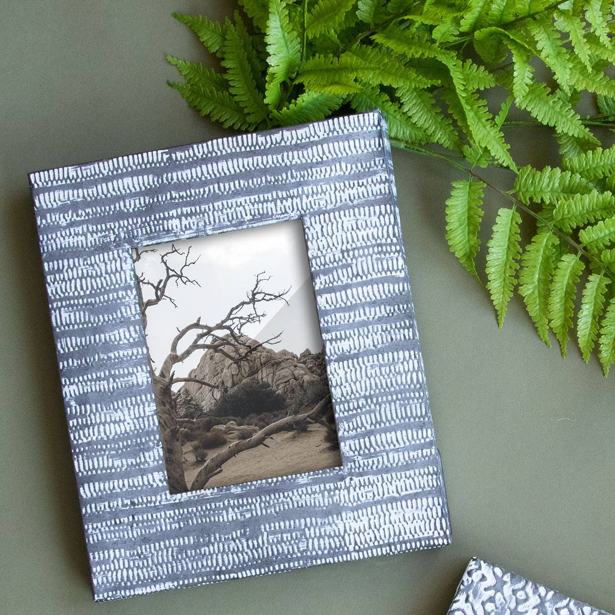 Dawson Photo Frame